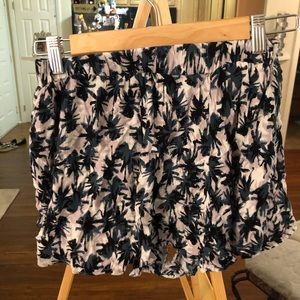 Lush Shorts - Floral high waisted shorts Lush Shorts - Floral high waisted shorts